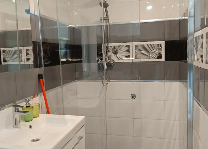 Sloneczny Blizniak 3* Sciegny