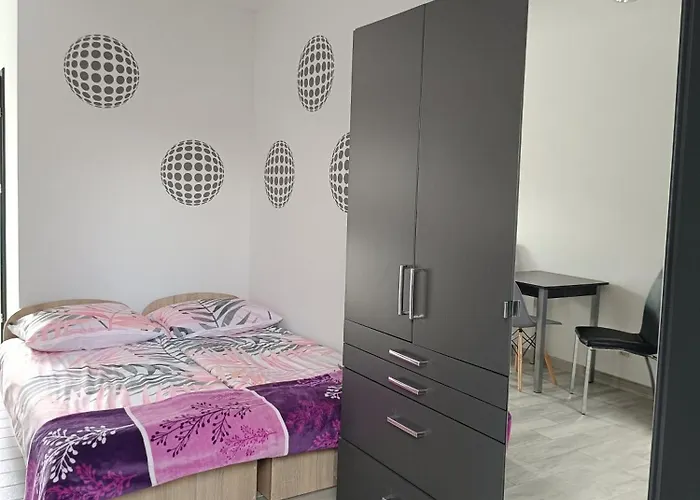 Sloneczny Blizniak Guest house Sciegny